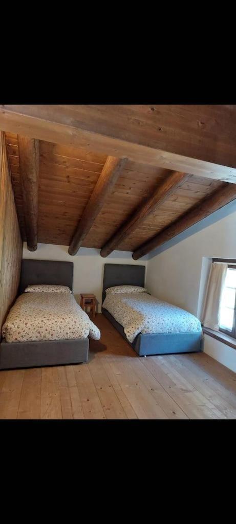 Agriturismo Piccolo Paradiso Pianello Del Lario Bagian luar foto