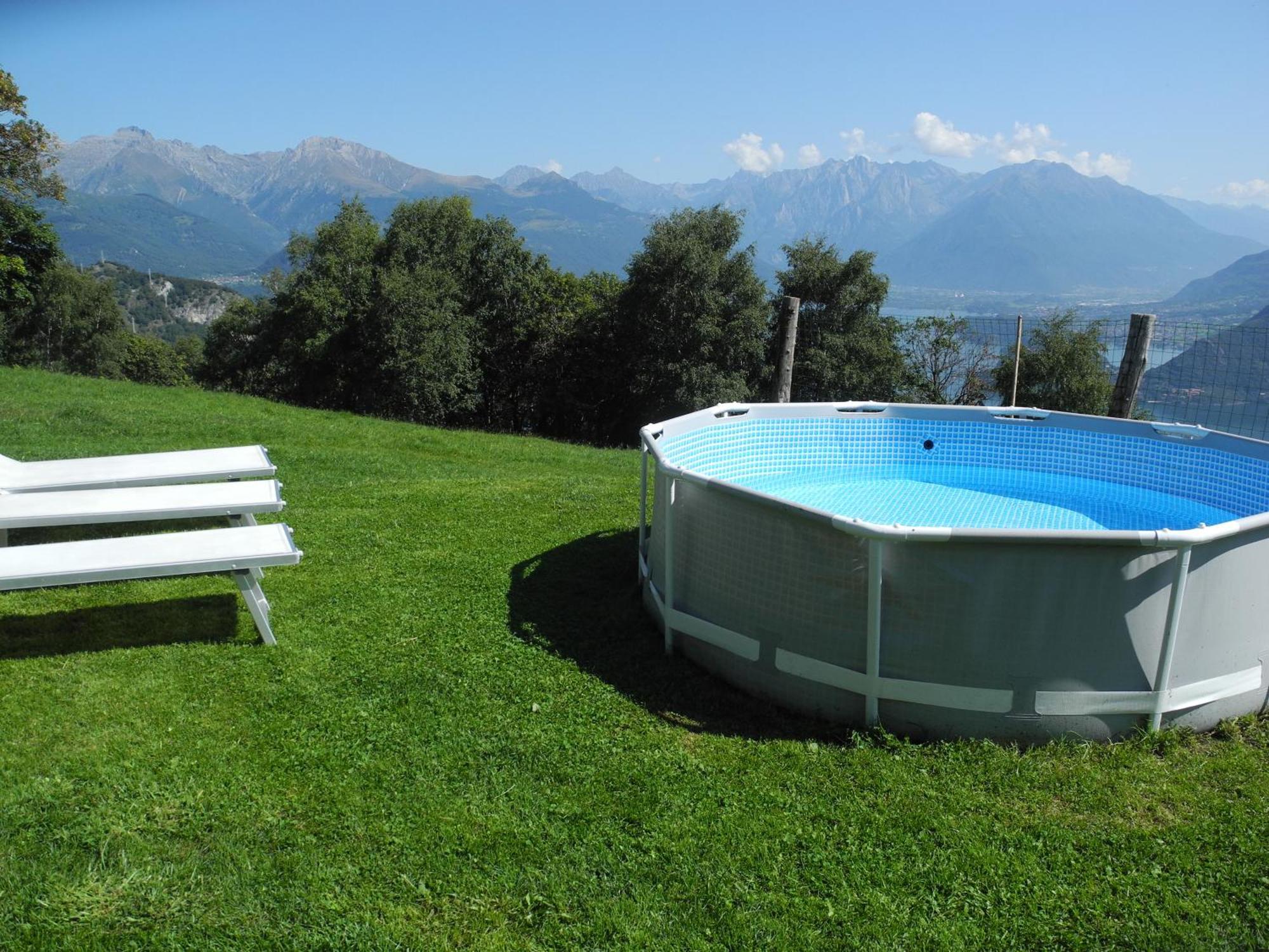 Agriturismo Piccolo Paradiso Pianello Del Lario Bagian luar foto