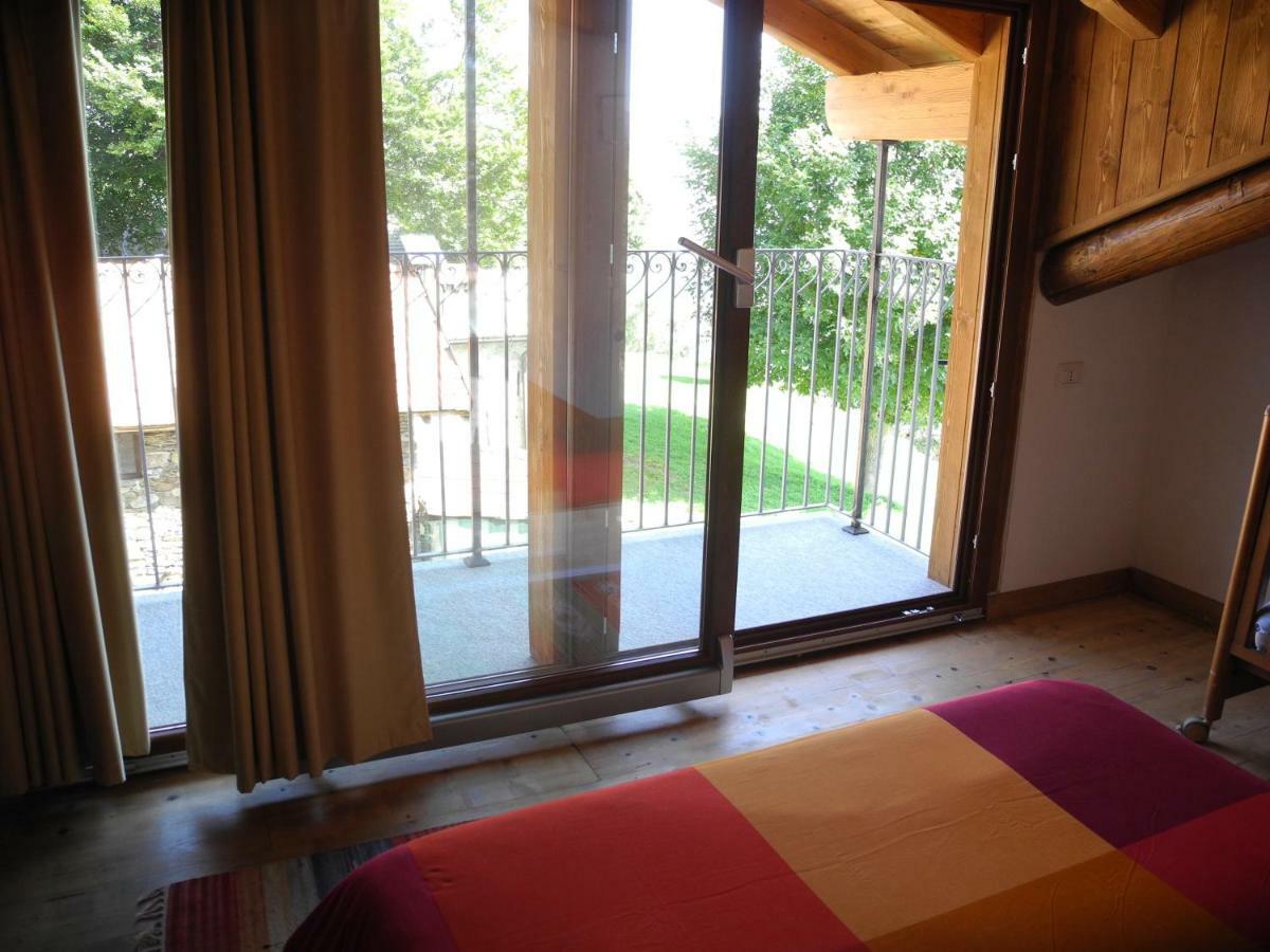 Agriturismo Piccolo Paradiso Pianello Del Lario Bagian luar foto